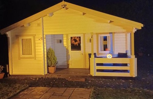 Letterkenny House | Family Log Cabin