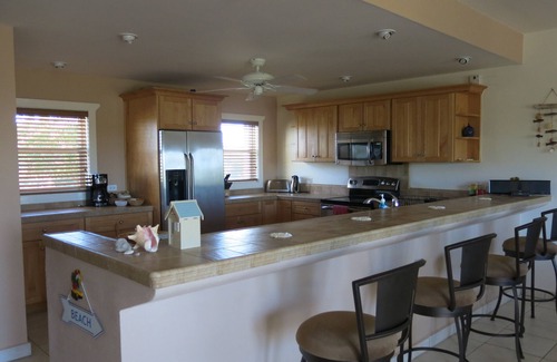Willikies Villa | Family Luxury Villa with ocean views, private pool, discounted access to hotel.