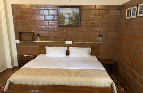 Malavalli Cabin | Family managed charming Lodge near Mysore , India