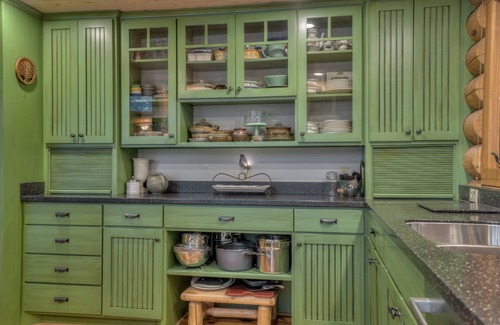 Mill Spring House | Family Mountain Retreat: Waterfront & Fireplace