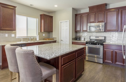 Indio House | Family Oasis on 1/4 acre! Pool, putting green + swingset! 30 min to Joshua Tree!