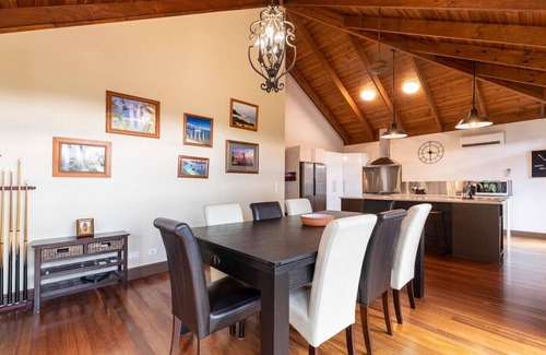 Buderim House | Family Oasis - Poolside Charm, BBQ & Entertainment