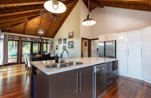 Buderim House | Family Oasis - Poolside Charm, BBQ & Entertainment
