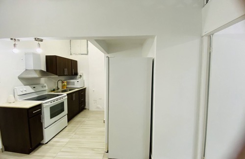 San Juan Apartment | Family Oasis Retreat On Ashford Ave Steps To Beach