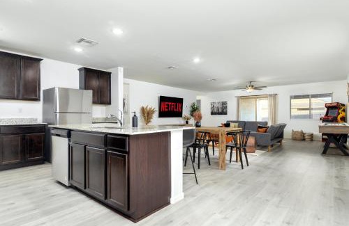 Casa Grande House | *Family Oasis*Shuffleboard*Backyard*Arcade*Garage*