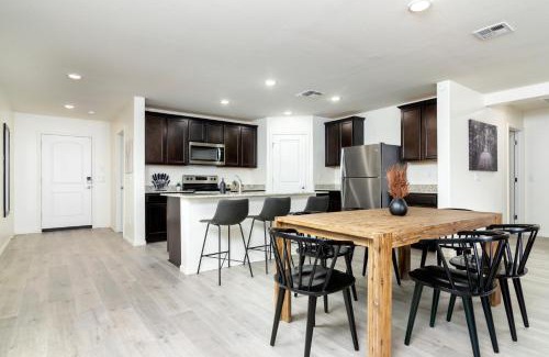 Casa Grande House | *Family Oasis*Shuffleboard*Backyard*Arcade*Garage*