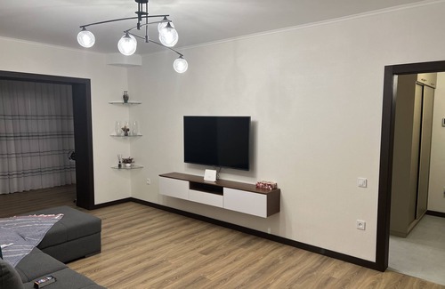 Tashkent Apartment | Family oriented apartment: 100 sq/m of coziness.
