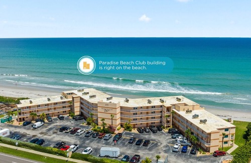 Satellite Beach Condo | Family & Pet Friendly Condo on the Beach w/Large Heated Pool 🏖️
