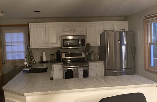 Lake Arrowhead House | Family & pet friendly lakeside home with game room, close to park & pools