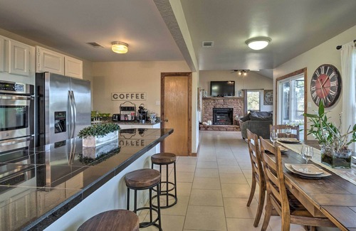 Briarcliff House | Family & Pet Friendly LAKE TRAVIS Retreat! DEER/Golf/Pickleball/BOATS welcome!