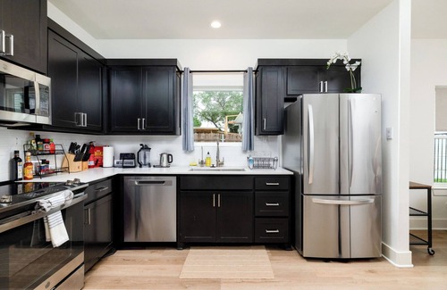 Fort Worth House | Family + Pet Ready Home Near Cultural District