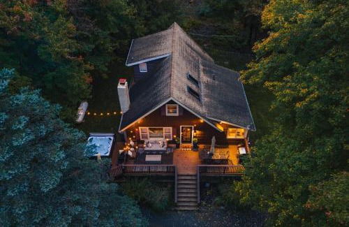 Pocono Lake Ski Chalet | Family Pocono Gem by the lake with private sauna, hot tub, and huge game room