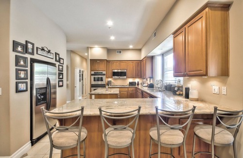 East Canyon House | Family Resort at Home. Amazing Pool, Slide, Spa, BBQ, Fire Pit and Sports Court
