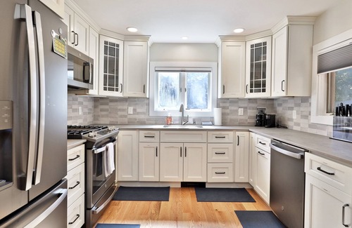 Hydeville House | Family Retreat at Lake Bomoseen: Restored 1910s Home, 4BR/2BA
