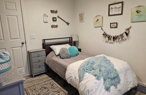 South Carolina Lakes & Blackwater Rivers House | Family Retreat, Educational & Fun