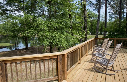 Florence Cabin | Family Retreat for vacations, weddings, family reunions and corporate retreats.