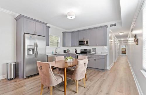Tulane - Gravier House | Family Retreat In Mid-city Heated Pool