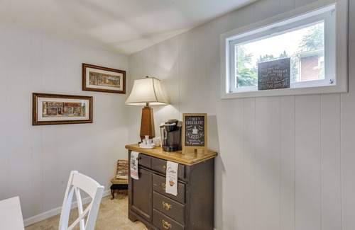 Elizabethtown House | Family Retreat Near Hersheypark w/Horse Farm View