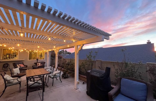 Thousand Oaks House | Family Retreat near Santa Monica Mountains