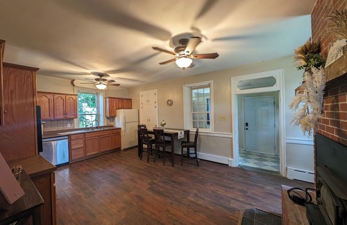 Lebanon - Pine Grove Other | Family retreat near Hershey, Harrisburg, and Lancaster