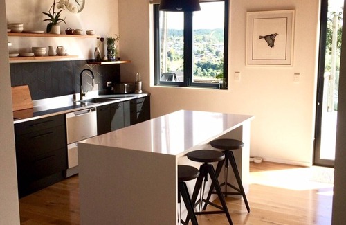 Stanmore Bay House | Family Retreat on the Coast