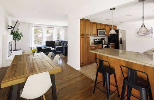 Lakewood House | Family Retreat! Quiet - ☀By Denver & Mountains☀, New Hot Tub! Sleeps 10!