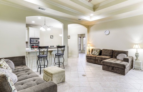 Zachary House | Family Retreat w/Patio & Yard in Zachary