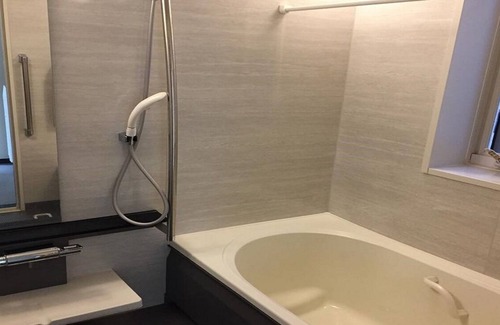 Higashiogu Apartment | Family room 201 with private bathroom /Arakawa-ku Tokyo