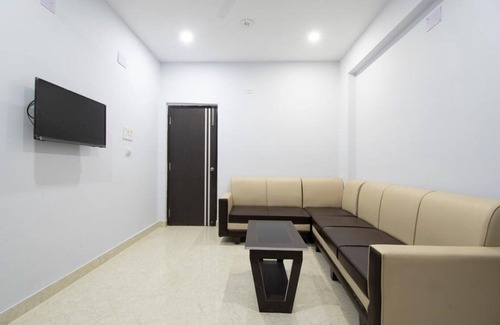 Danapur House | FAMILY ROOM 3-S G INTERNATIONAL