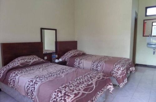 Ngadisari Bed & Breakfast | Family room 4 pax located at Bromo National Park
