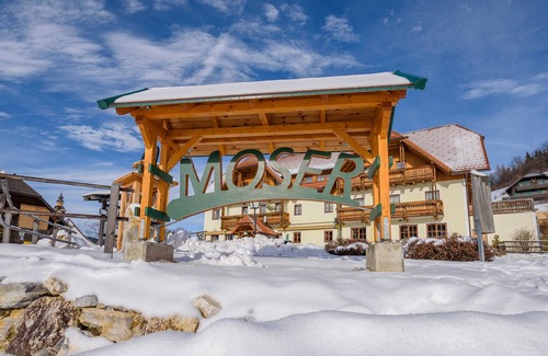 Karchau House | Family Room - Alpengasthof Moser