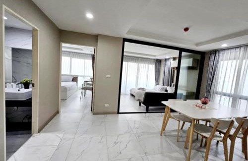 Bang Pa-in Apartment | Family Room