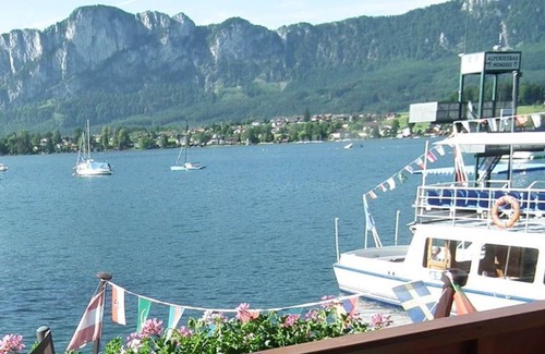 Mondsee Cottage | Family room Wildeneck - Seepension Hemetsberger