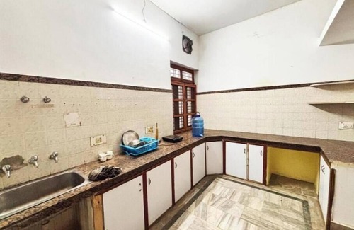 Allahabad Apartment | Family Room with Private Bathroom