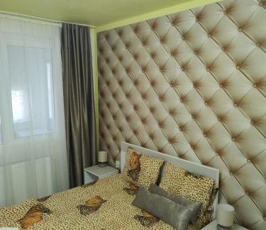 Hunedoara Apartment | Family Rooms Hunedoara