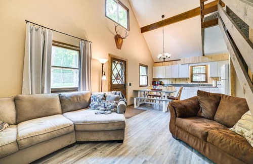 Higgins Lake House | Family Roscommon Home - 3 Mi to Higgins Lake