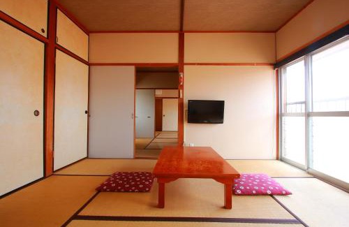 Nejime Onsen Hotel | Family Ryokan Kawakyu with Showa Retro, private hot spring