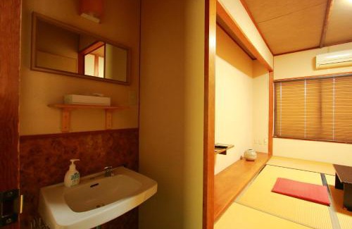 Nejime Onsen Hotel | Family Ryokan Kawakyu with Showa Retro, private hot spring
