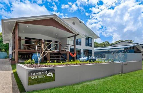South Mission House | Family Shores - Beachfront Bliss