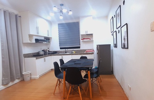 Guadalupe Apartment | Family size 2-Bedroom Apartment in Cebu City with 400mbps Wi-Fi