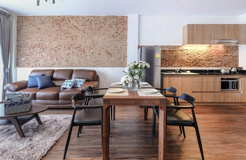 Chang Moi Apartment | Family Size Suite - can accommodate up to 8 people.