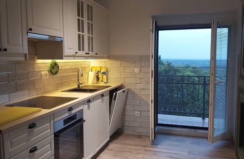 Cvetkovic Apartment | Family-sized Apartment surrounded by beautiful nature.