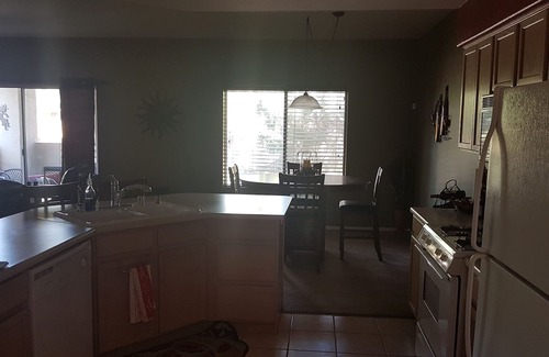 Arrowhead Ranch Condo | Family sized condo w/outdoor pool & hot tub