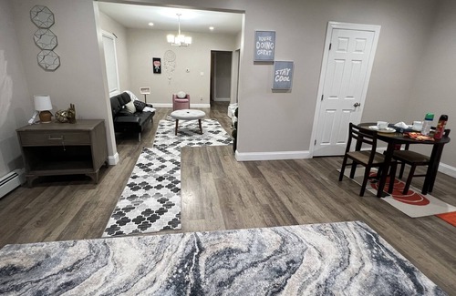 East Orange House | Family sized unit with accessible groceries and free drive way for parking