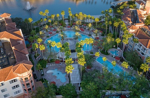 Williamsburg Villa | Family sized villa near theme park & attractions with amenities galore.