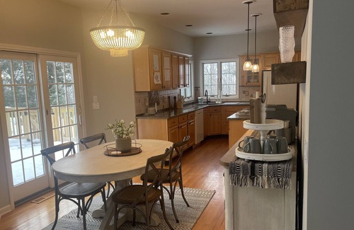 Wantage House | Family ski retreat near Mountain Creek (Pet-Friendly!)