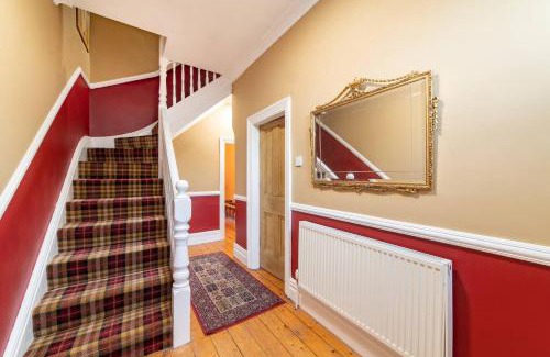 Sefton Park House | Family Stay By Sefton Park & Lark Lane Parking