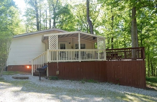 Eckerty House | Family Style Home Cabin #22 3 Bedroom 2 Bath on Patoka Lake in Southern Indiana