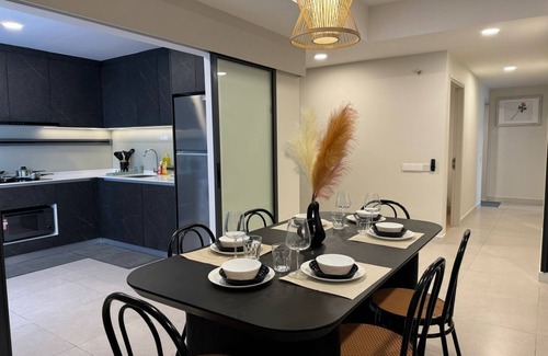 Kampung Pandan Dalam Apartment | Family Suite 3 Bedroom Apartment