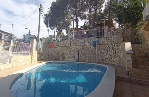 Segur de Calafell Apartment | Family Suite with Terrace Garden